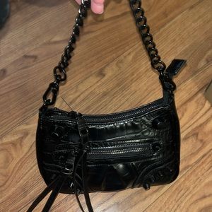 Bvilma black shoulder bag